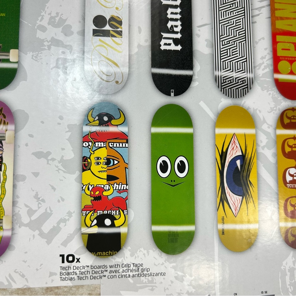 New Tech Deck Ultra Pro SK8 Shop Bonus Exclusive 20 Skateboard Fingerboard Set - Picture 13 of 14